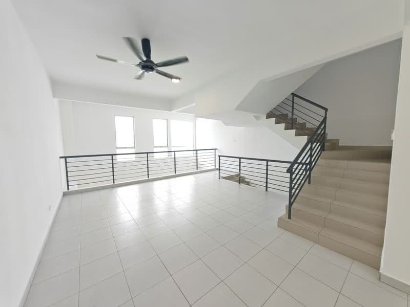 3-storey Terraced House for Rent in Taman Semenyih Mewah (Semenyih) - Mac Chong - Interior - PropertyGuru.com.my