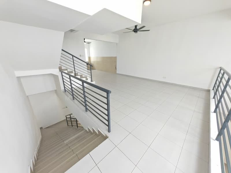 3-storey Terraced House for Rent in Taman Semenyih Mewah (Semenyih) - Mac Chong - Interior - PropertyGuru.com.my