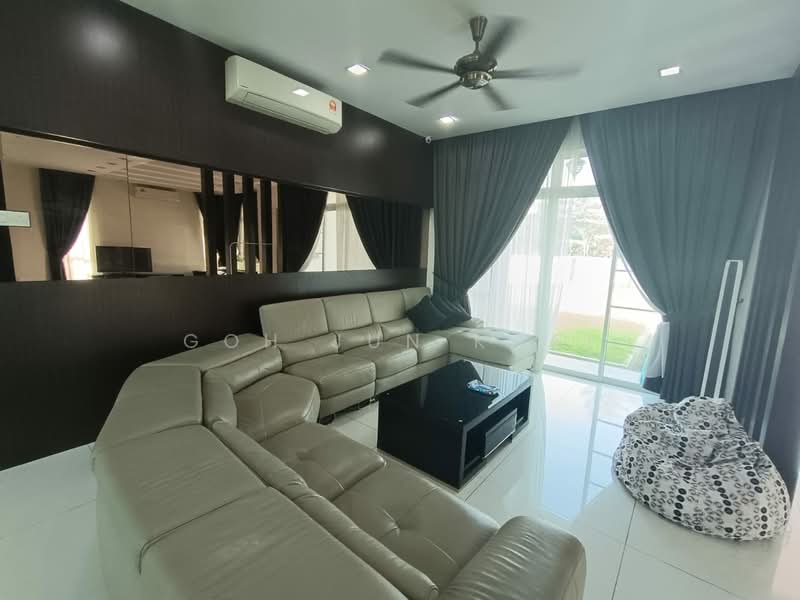 Bungalow for Rent in Ayer Keroh (Melaka) - Goh Jun Khai - Living Room - PropertyGuru.com.my