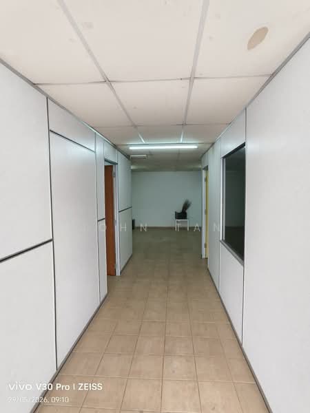 Kilang untuk Dijual di Taman Perindustrian Kip (Kepong) - John Tan - Corridor - PropertyGuru.com.my