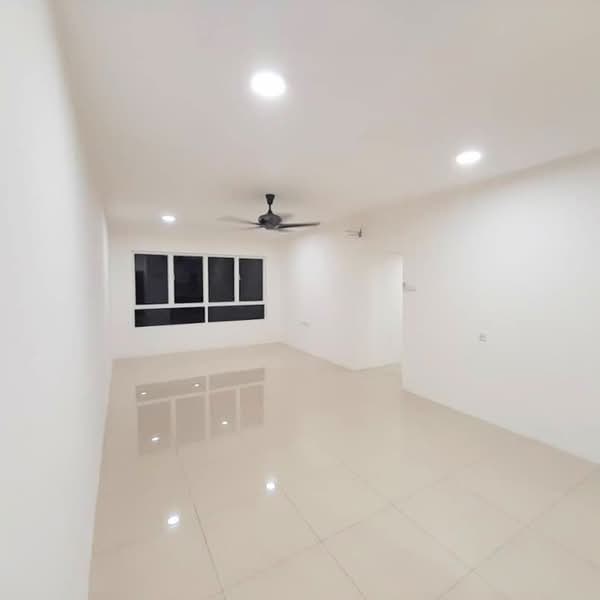 Apartment for Sale at The Park @ Mak Mandin - Ann Khor - Living Room - PropertyGuru.com.my
