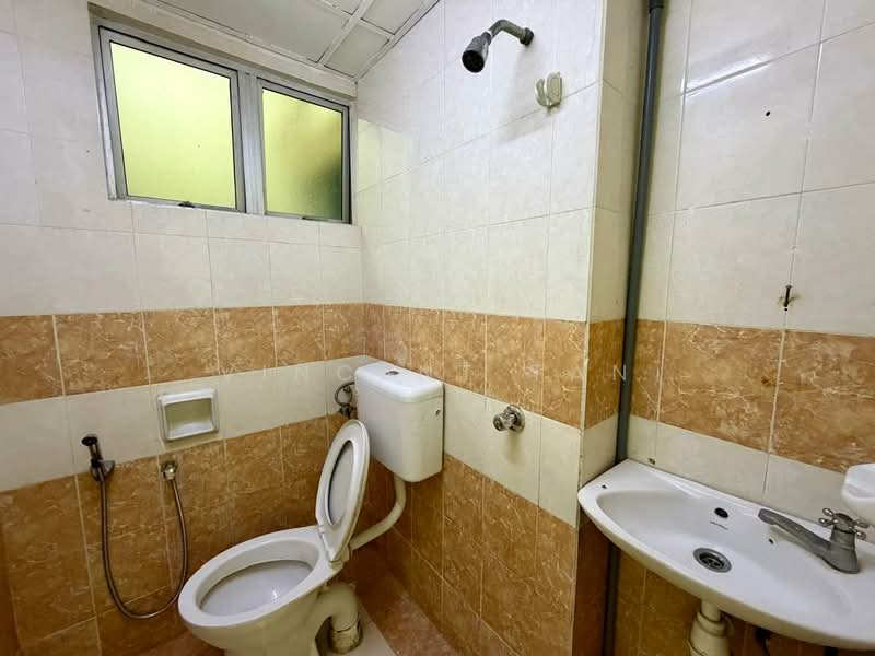 Apartment for Rent at Pelangi Damansara - Vincent Tan - Bathroom - PropertyGuru.com.my