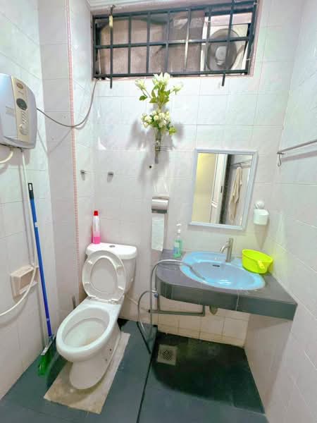 Semi-Detached House for Sale in Taman Johor Jaya (Johor Bahru) - Ken Chai - PropertyGuru.com.my
