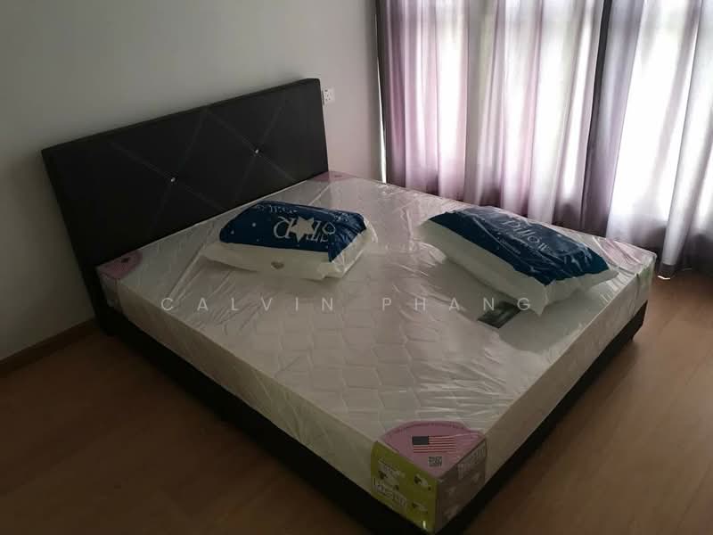 Servis Apartment untuk Dijual di Royal Strand @ Country Garden Danga Bay - Calvin Phang - PropertyGuru.com.my