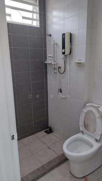 Rumah Teres untuk Dijual di Kampung Perlis (Bayan Lepas) - CK Goh - Bathroom - PropertyGuru.com.my