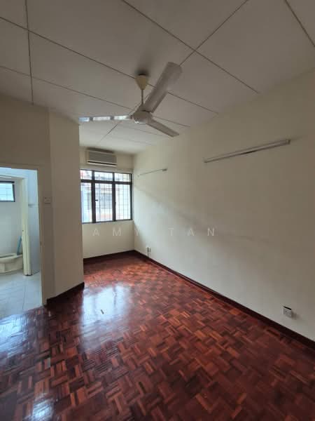 Rumah Teres 2 Tingkat untuk Disewa di Bandar Utama 7 (Bandar Utama) - Amy Tan - Interior - PropertyGuru.com.my