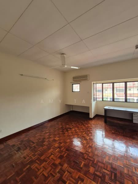 Rumah Teres 2 Tingkat untuk Disewa di Bandar Utama 7 (Bandar Utama) - Amy Tan - Study - PropertyGuru.com.my