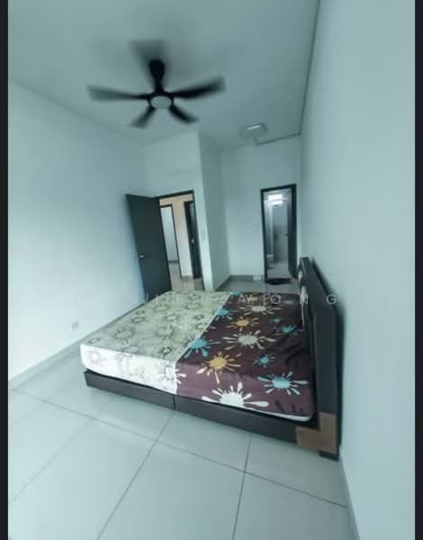 Service Residence for Sale at Meridin Bayvue @ Sierra Perdana - Daniel Yong - Bedroom - PropertyGuru.com.my