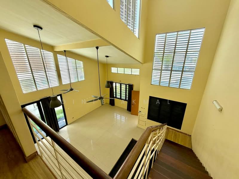Semi-Detached House for Sale in Sepang (Selangor) - Dinie Akmal - PropertyGuru.com.my
