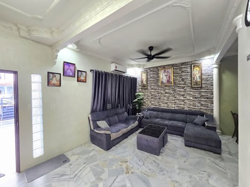 Rumah Teres 2 Tingkat untuk Dijual di Seksyen 25 (Shah Alam) - Fauzan bin Sahrom - PropertyGuru.com.my