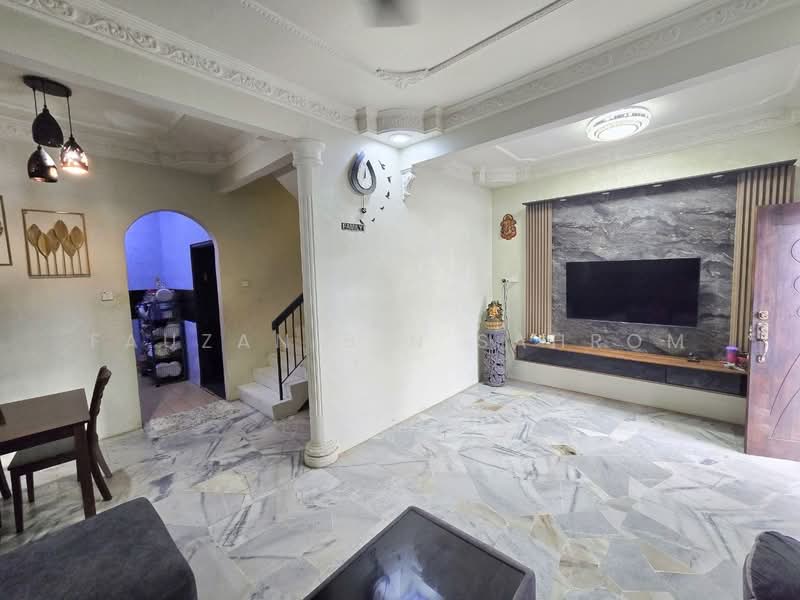 Rumah Teres 2 Tingkat untuk Dijual di Seksyen 25 (Shah Alam) - Fauzan bin Sahrom - PropertyGuru.com.my