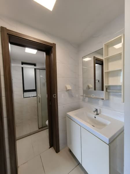 Condominium for Rent at Cerulean Bay @ Forest City - Eunice Yeow - Bathroom - PropertyGuru.com.my