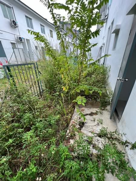 Rumah Teres 2 Tingkat untuk Dijual di Taman Scientex Rawang (Rawang) - Jessie Wong - Exterior - PropertyGuru.com.my