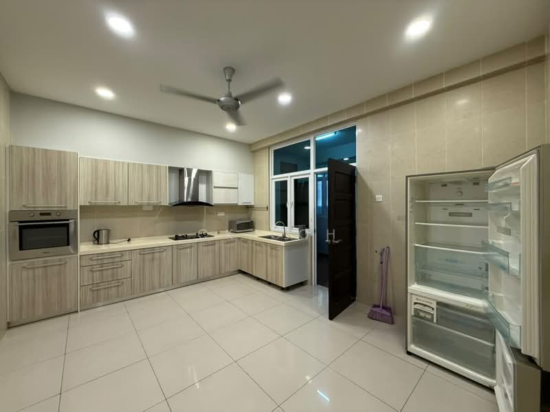 Condominium for Rent at Fettes Residence - CK Goh - Kitchen - PropertyGuru.com.my