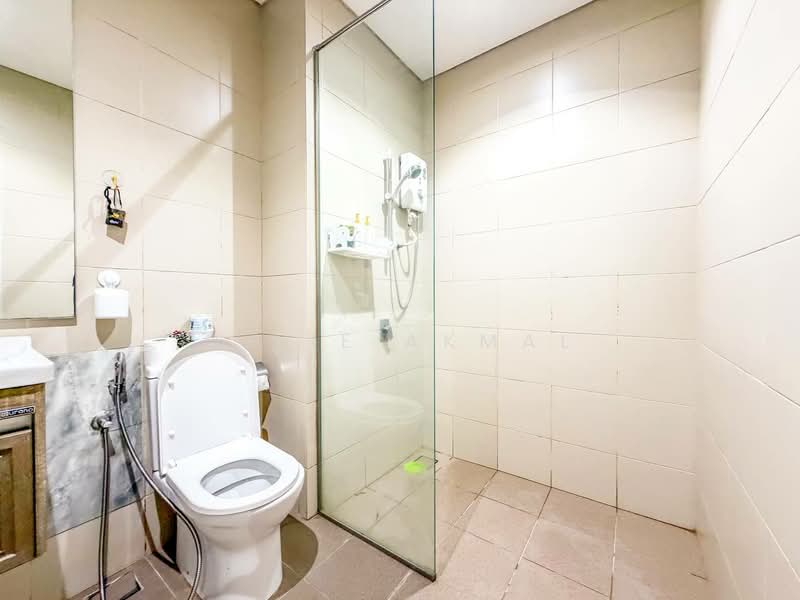 Service Residence for Sale at i-SOHO @ i-City - Dinie Akmal - PropertyGuru.com.my