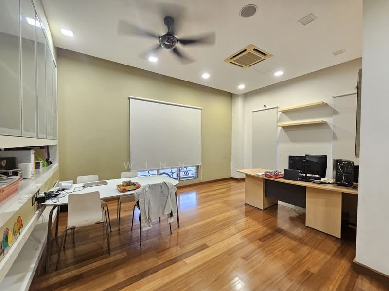 Bungalow for Sale in Bukit Jelutong (Shah Alam) - Winny Su - Study - PropertyGuru.com.my