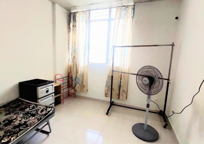 Apartment for Rent at Midlands Court - Clifton Chee - Bedroom - PropertyGuru.com.my