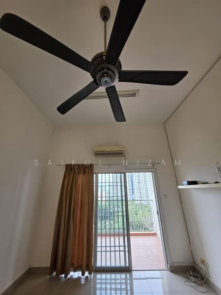 Kondominium untuk Dijual di Vista Amani - Saiful Nizam - Balcony - PropertyGuru.com.my
