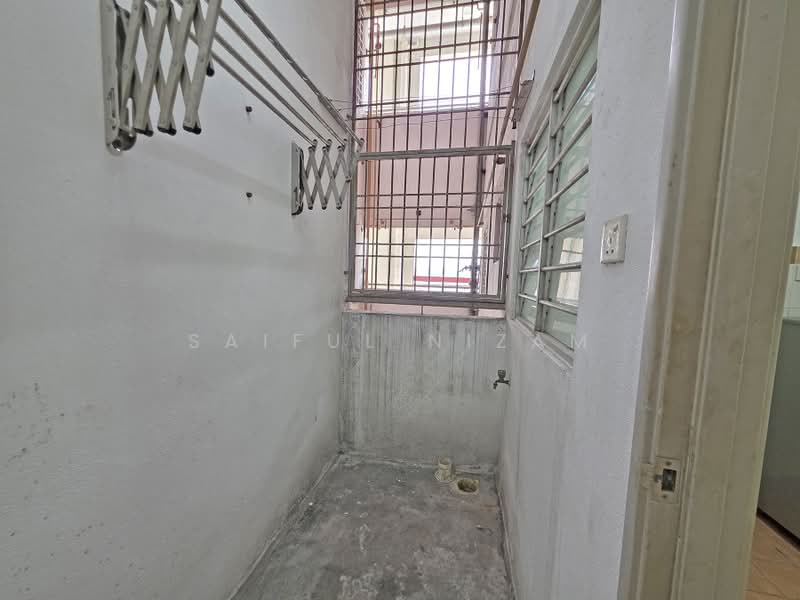 Kondominium untuk Dijual di Vista Amani - Saiful Nizam - Balcony - PropertyGuru.com.my