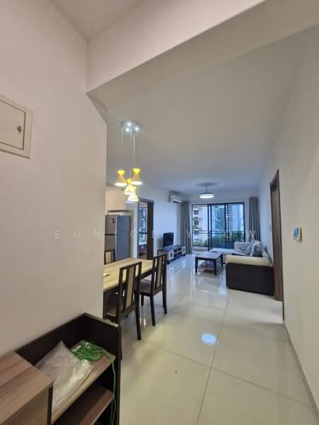 Apartment for Rent at Starview Bay @ Forest City - Eunice Yeow - Living Room - PropertyGuru.com.my