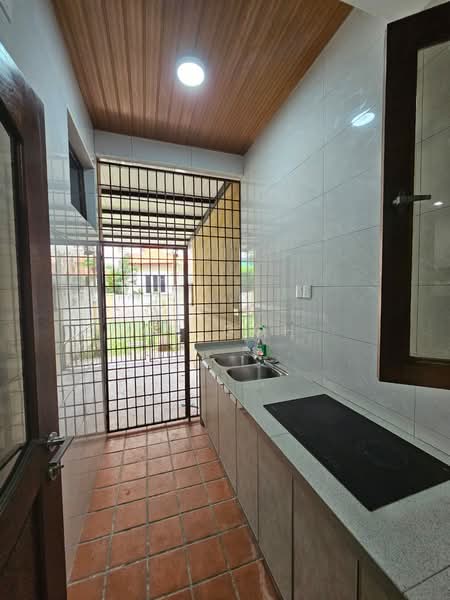 Bungalow for Rent in Bayan Lepas (Penang) - CK Goh - Kitchen - PropertyGuru.com.my