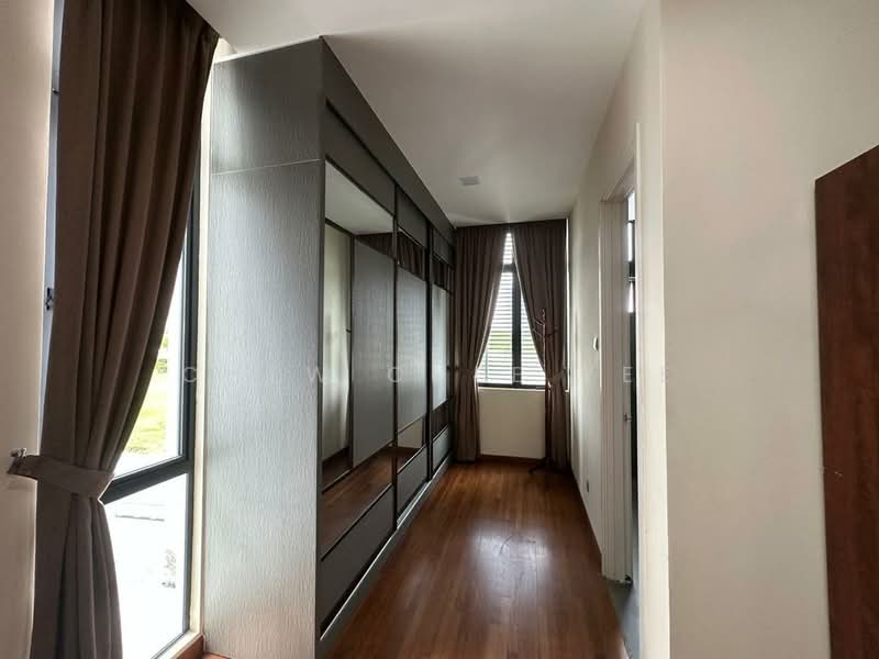 Rumah Banglo untuk Disewa di Senibong (Permas Jaya) - Chew Chee Yee - Corridor - PropertyGuru.com.my