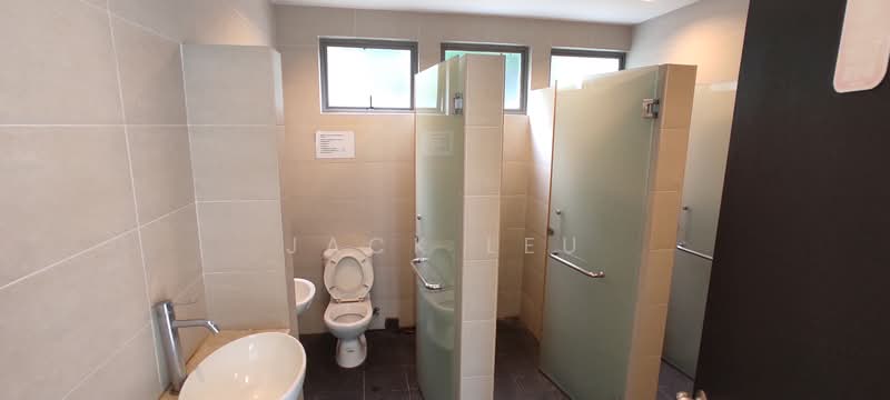 3-storey Terraced House for Sale in Laman Bayu (Bukit Jalil) - Jack Leu - Bathroom - PropertyGuru.com.my
