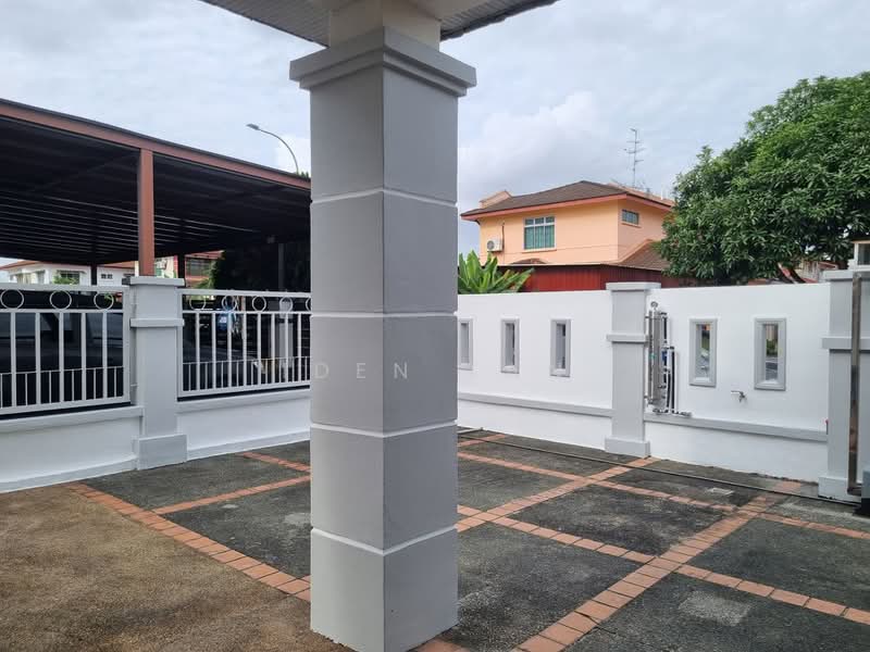 1.5-storey Terraced House for Sale in Taman Gaya (Ulu Tiram) - Iden Tan - Exterior - PropertyGuru.com.my