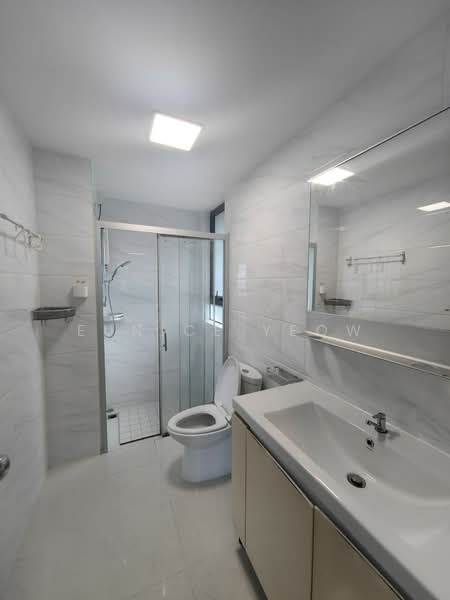 Apartment for Rent at Starview Bay @ Forest City - Eunice Yeow - Bathroom - PropertyGuru.com.my