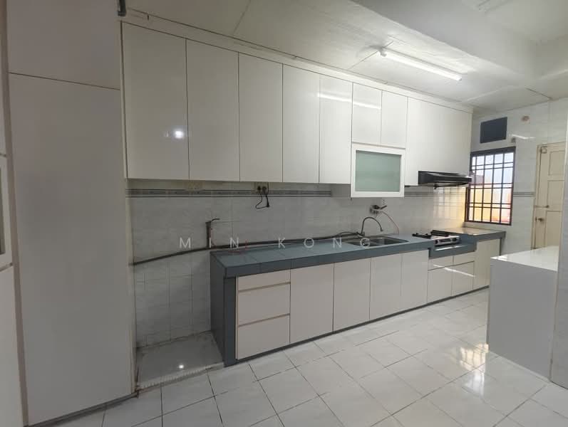 Rumah Teres 1 Tingkat untuk Disewa di Bandar Selesa Jaya (Skudai) - Min Kong - Kitchen - PropertyGuru.com.my