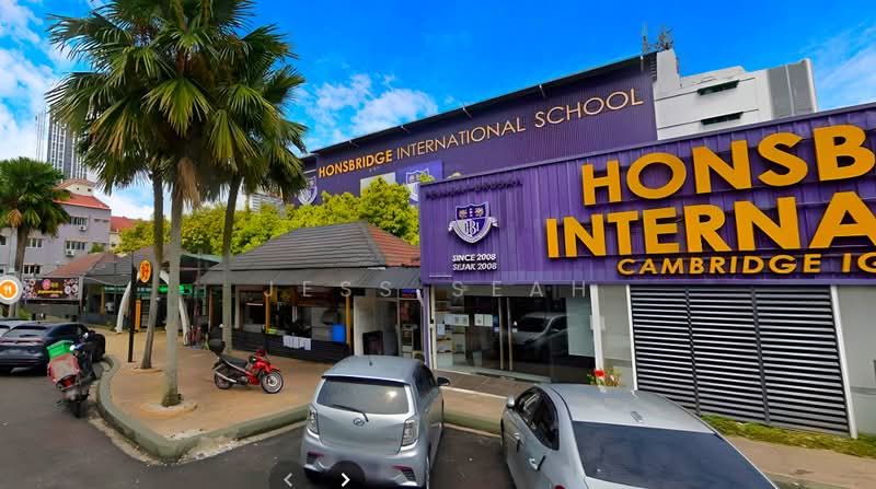 Banglo Komersial untuk Disewa di Dataran Sunway (Kota Damansara) - Jess Seah - Exterior - PropertyGuru.com.my