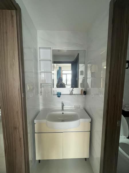 Apartment for Rent at Starview Bay @ Forest City - Eunice Yeow - Bathroom - PropertyGuru.com.my