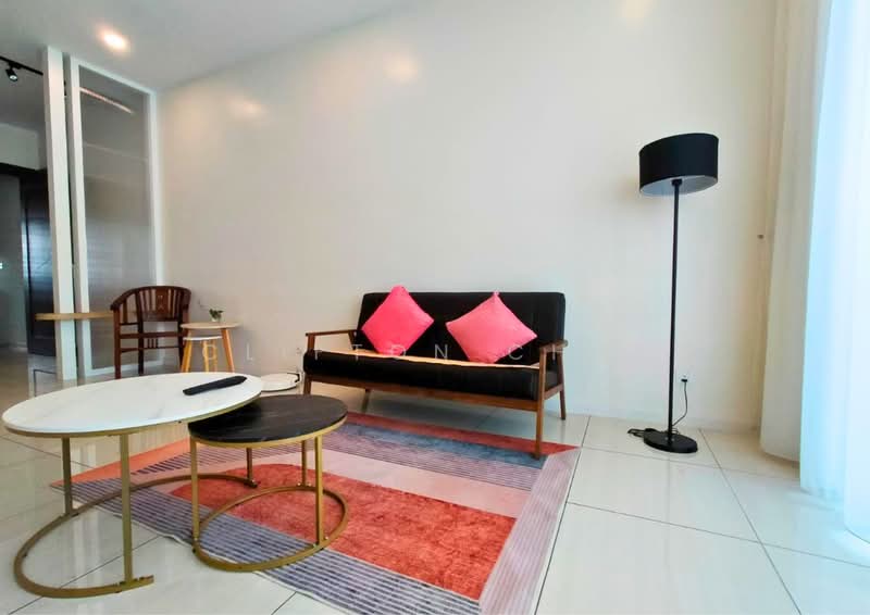 Kondominium untuk Disewa di Queens Residences Q1 @ Queens Waterfront - Clifton Chee - Living Room - PropertyGuru.com.my