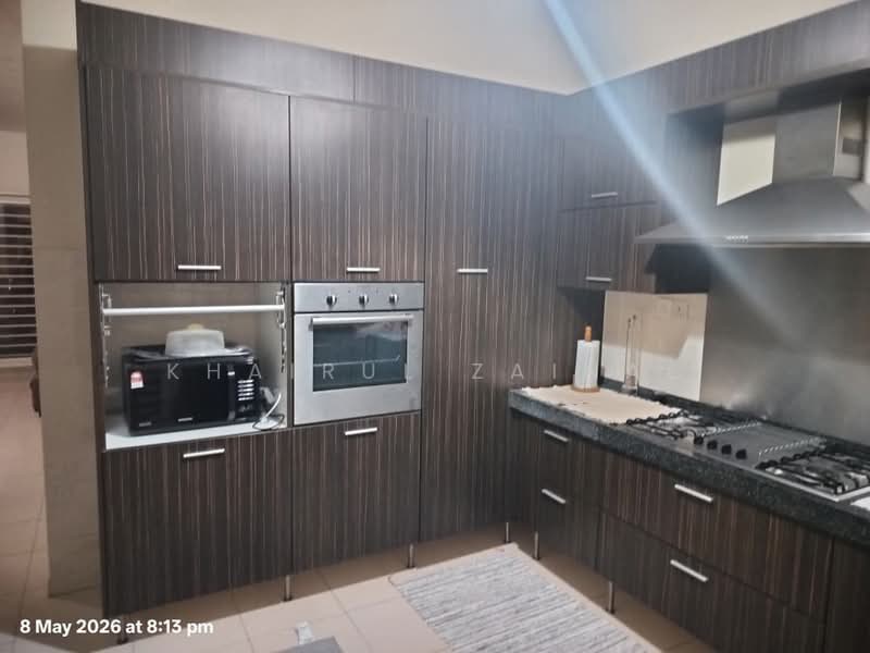 2-storey Terraced House for Sale in Sunway Alam Suria (Shah Alam) - Khairul Zainal - Kitchen - PropertyGuru.com.my