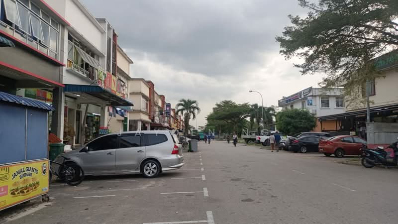 Kedai untuk Dijual di Kampung Skudai Kiri (Tampoi) - Jayden Ng - Exterior - PropertyGuru.com.my