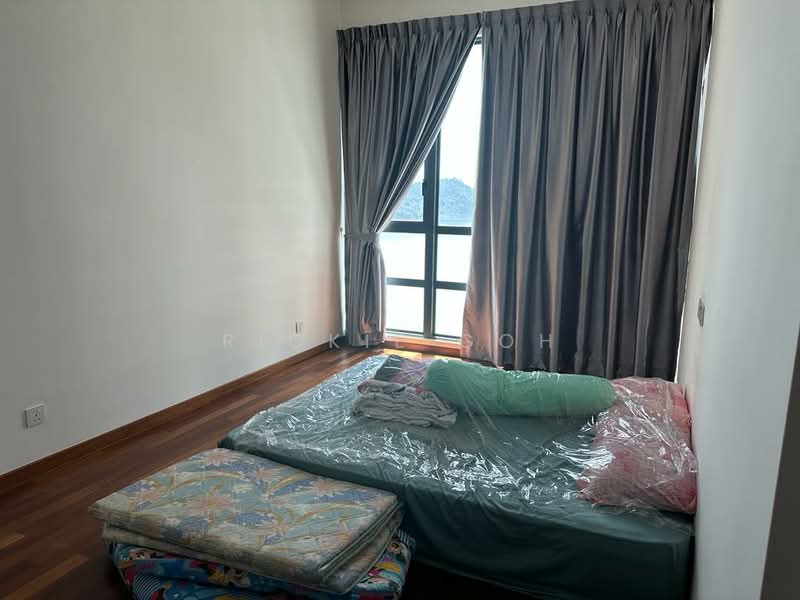 Kondominium untuk Disewa di Queens Residences Q1 @ Queens Waterfront - Rickie Goh - Bedroom - PropertyGuru.com.my