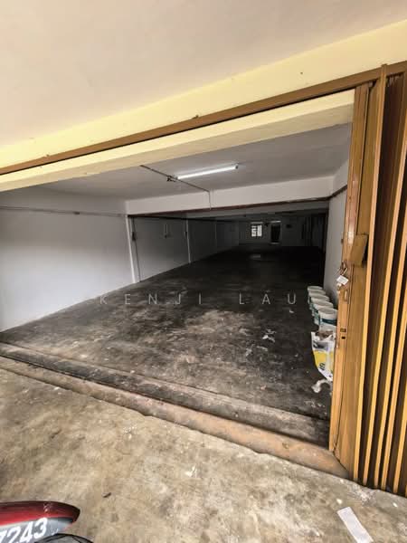 Kedai untuk Disewa di Ampang (Selangor) - Kenji Lau - Car Park - PropertyGuru.com.my