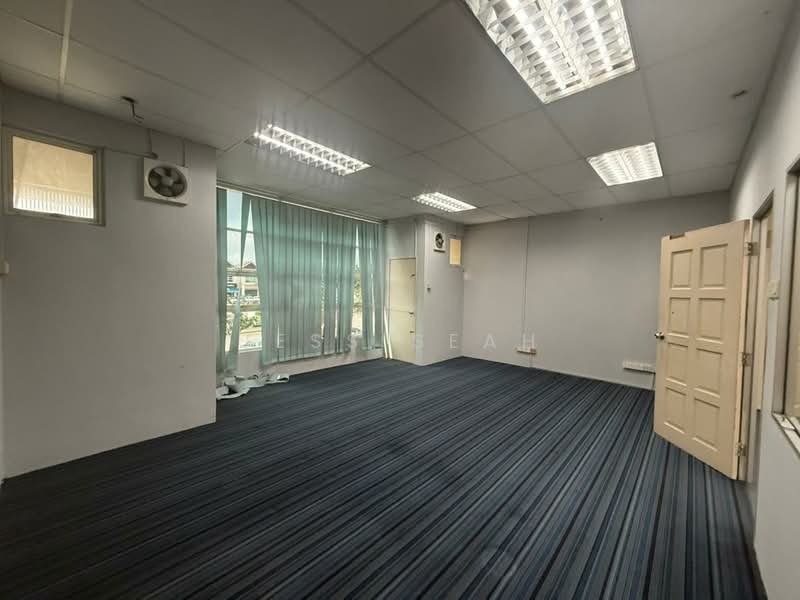 Shop / Office for Rent in Kota Damansara (Selangor) - Jess Seah - Interior - PropertyGuru.com.my
