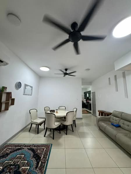 Rumah Teres 2 Tingkat untuk Disewa di Batu Pahat (Johor) - Ahmad Zikrul - Living Room - PropertyGuru.com.my