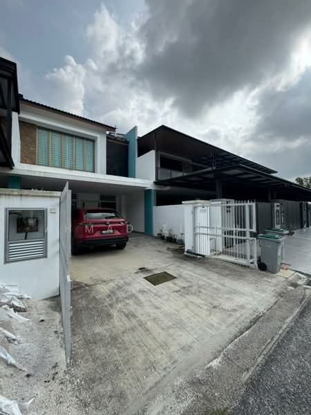 Rumah Teres 2 Tingkat untuk Disewa di Batu Pahat (Johor) - Ahmad Zikrul - Exterior - PropertyGuru.com.my