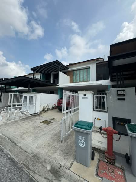Rumah Teres 2 Tingkat untuk Disewa di Batu Pahat (Johor) - Ahmad Zikrul - Exterior - PropertyGuru.com.my