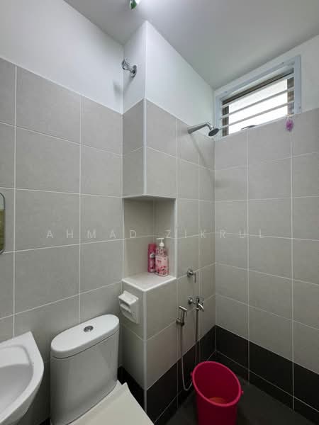 Rumah Teres 2 Tingkat untuk Disewa di Batu Pahat (Johor) - Ahmad Zikrul - Bathroom - PropertyGuru.com.my