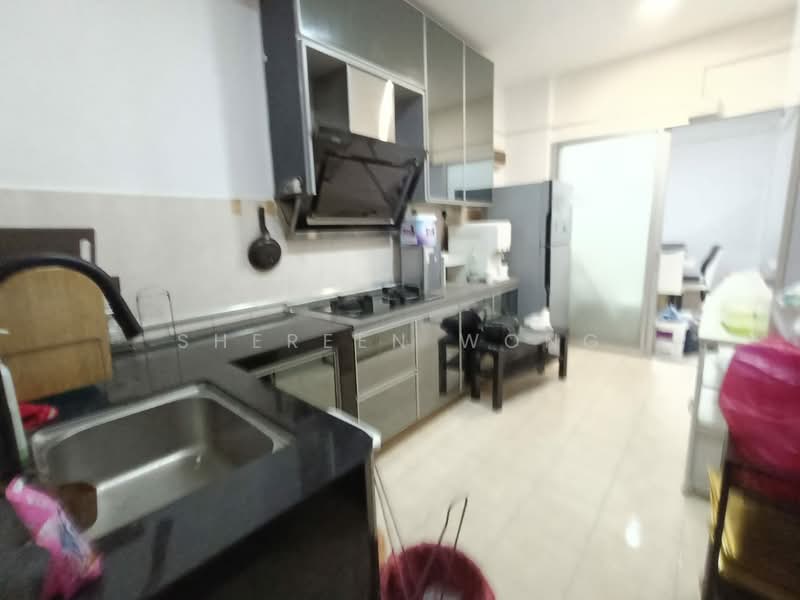 Apartment for Rent at Bayu Puteri 3 - Shereen Wong - Kitchen - PropertyGuru.com.my
