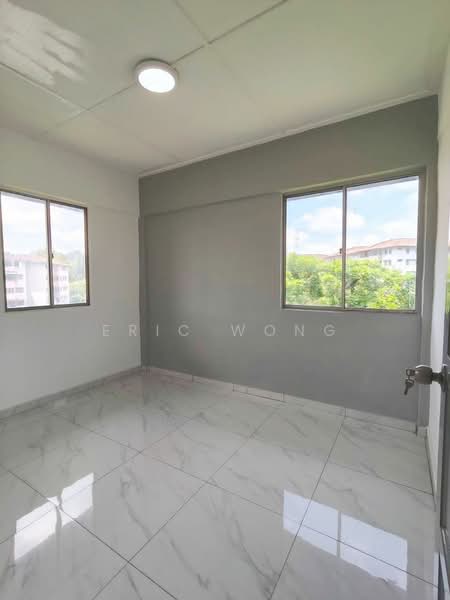 Rumah Flat untuk Dijual di TAMAN RINTING - Eric Wong - PropertyGuru.com.my