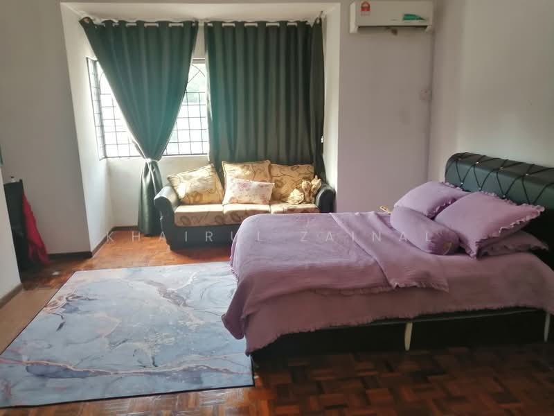 2-storey Terraced House for Sale in Taman Puncak Kinrara (Bandar Kinrara) - Khairul Zainal - Bedroom - PropertyGuru.com.my