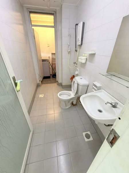 Condominium for Rent at Seri Cendekia - Addy Ng - Bathroom - PropertyGuru.com.my