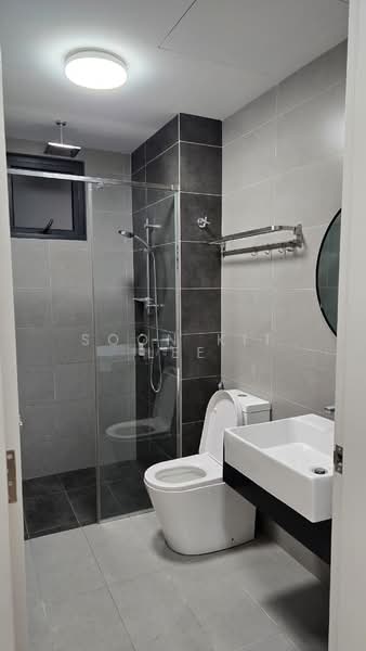 Service Residence for Sale at Sunway Belfield - Soon Kit Lee - Bathroom - PropertyGuru.com.my