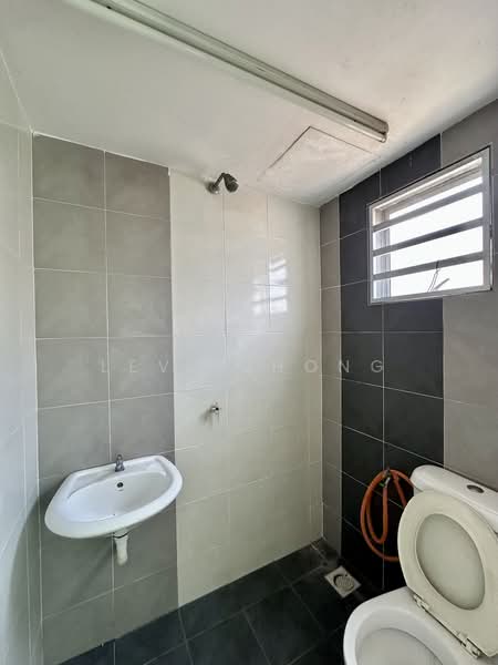 2-storey Terraced House for Sale in Bandar Lahat Baru (Lahat) - Levi Chong - Bathroom - PropertyGuru.com.my