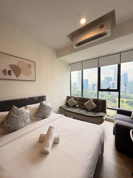 Servis Apartment untuk Disewa di Ceylonz Suites - Lawrence Loh - Bedroom - PropertyGuru.com.my