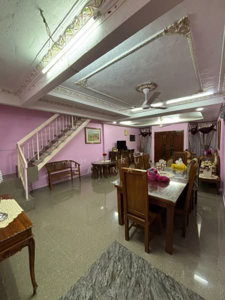 Rumah Teres untuk Dijual di Batu 9 (Cheras) - Khairul Zainal - Dining Room - PropertyGuru.com.my